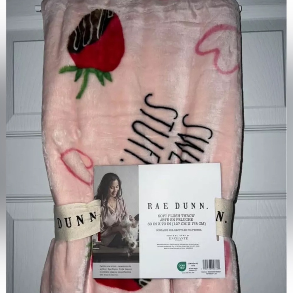 NWT Rae Dunn 50x70 Chocolate Strawberry Sweet Stuff Soft Plush Throw/Blanket